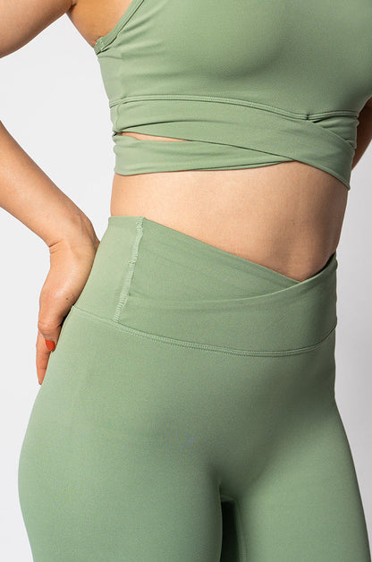 Essence Leggings